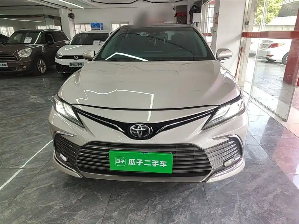 Toyota Camry 2021 2.5G Luxury Edition фото 3