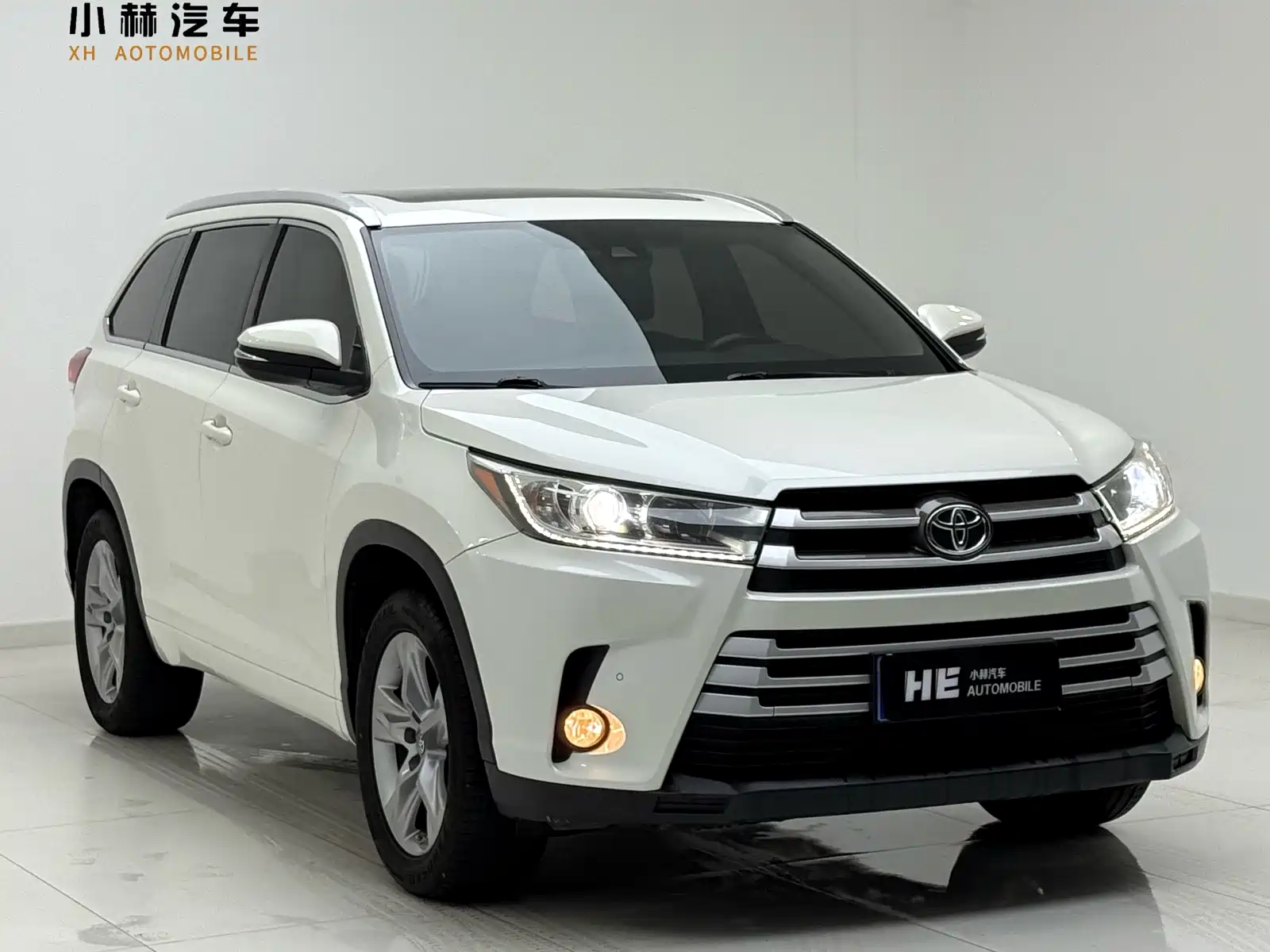 Фото 3 - Toyota Highlander