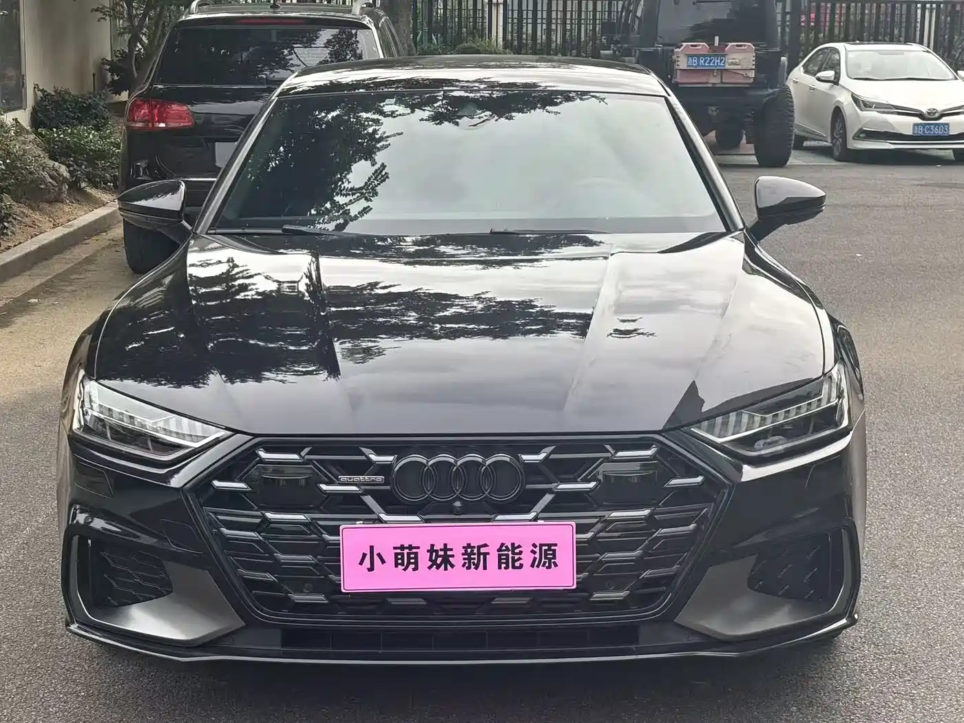Audi A7L 2025 2025 Model Year 45 TFSI quattro Black Knight Edition