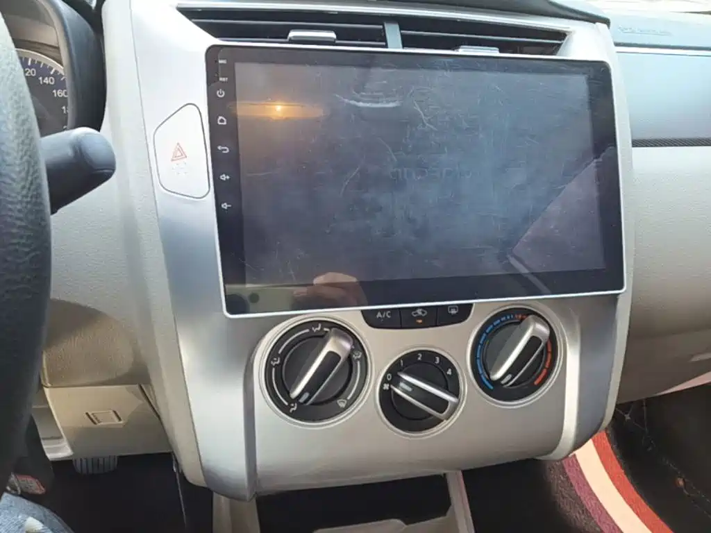 Venucia R50 2017 2016 Model 1.6L Manual Elite Edition