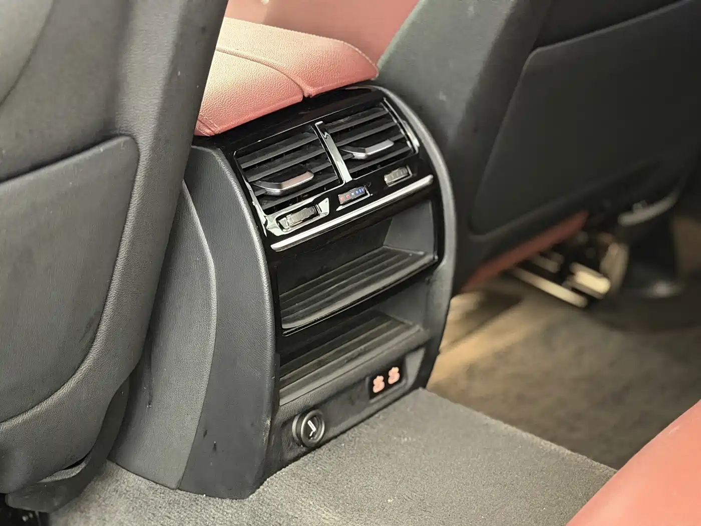 BMW 5 Series 2021 530Li Leading M Sport Package фото 16