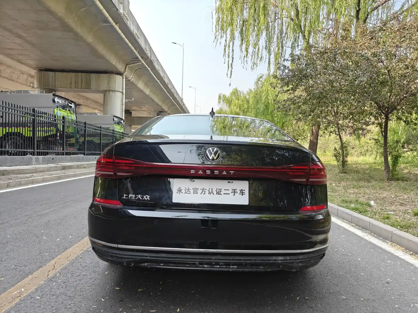 Volkswagen Passat 2024 280TSI Business Edition фото 3
