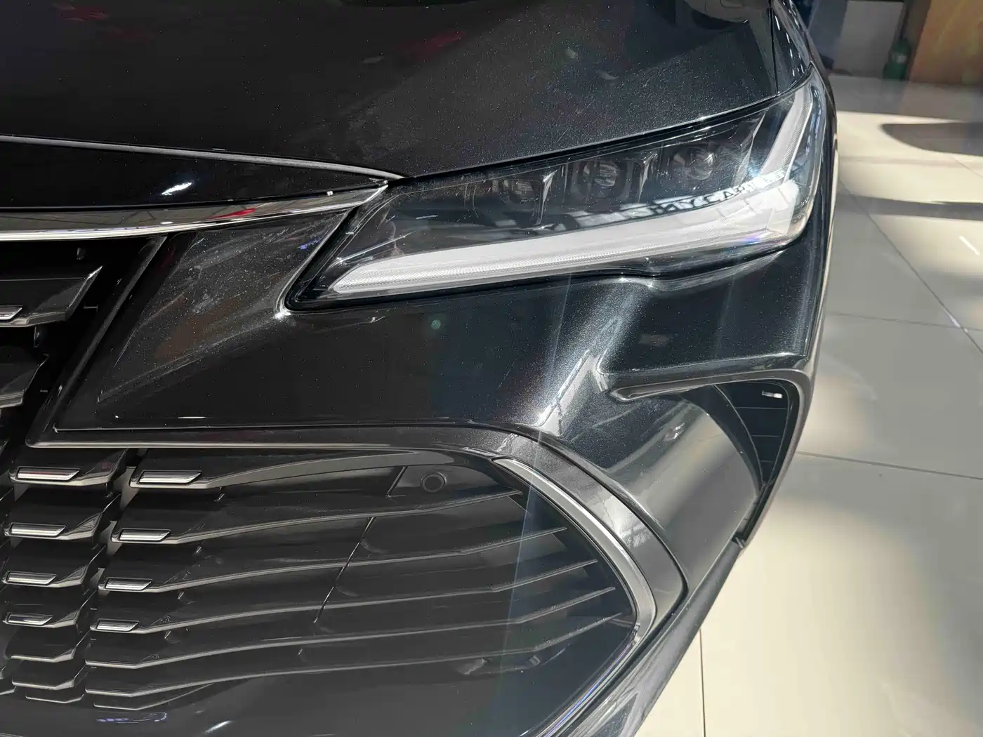 TOYOTA ASIAN DRAGON