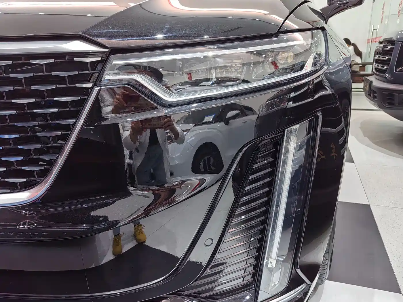 Cadillac XT6 2020 28T 6-Seater 4WD Luxury Model фото 3