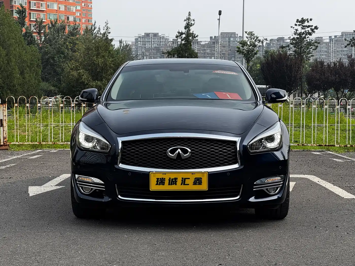 Infiniti Q70 2017 2017 Q70L 2.5L Enjoyment Edition