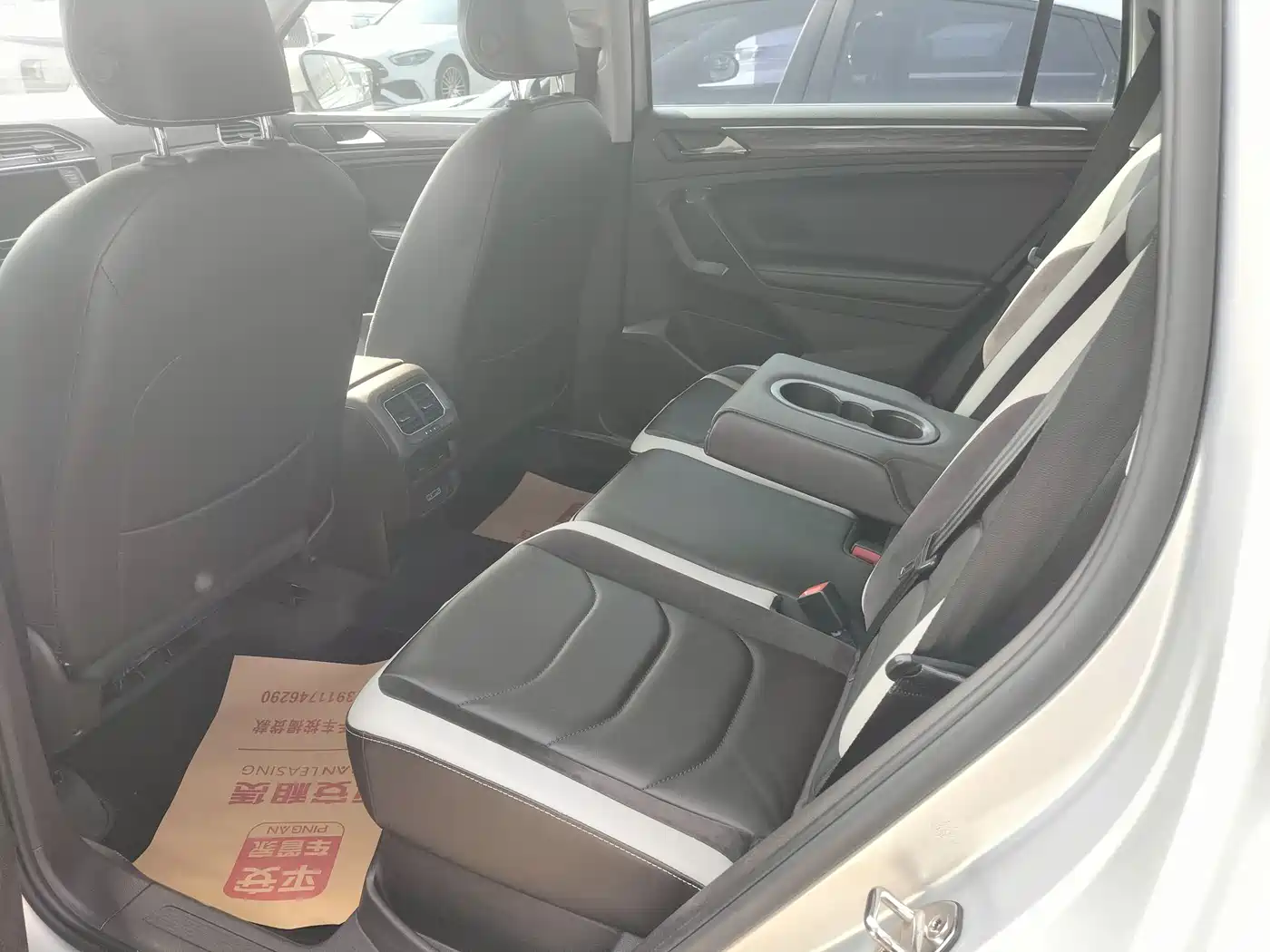 Volkswagen Tiguan L 2018 380TSI Automatic AWD Luxury Edition фото 7
