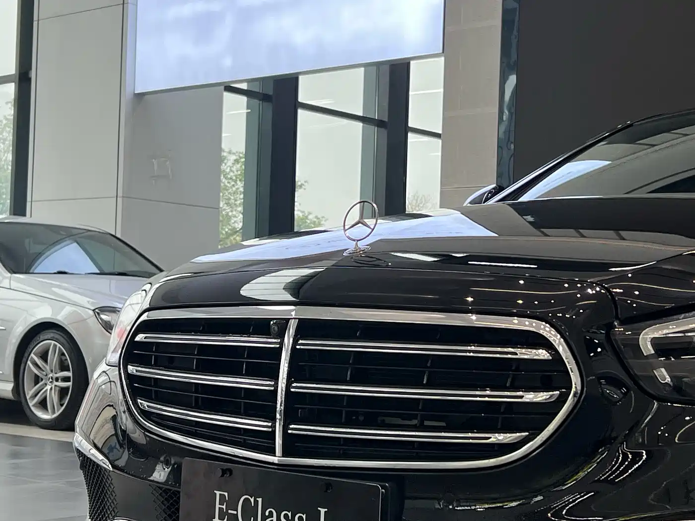 Mercedes-Benz E-Class 2023 Facelift E 300 L Fashion фото 6