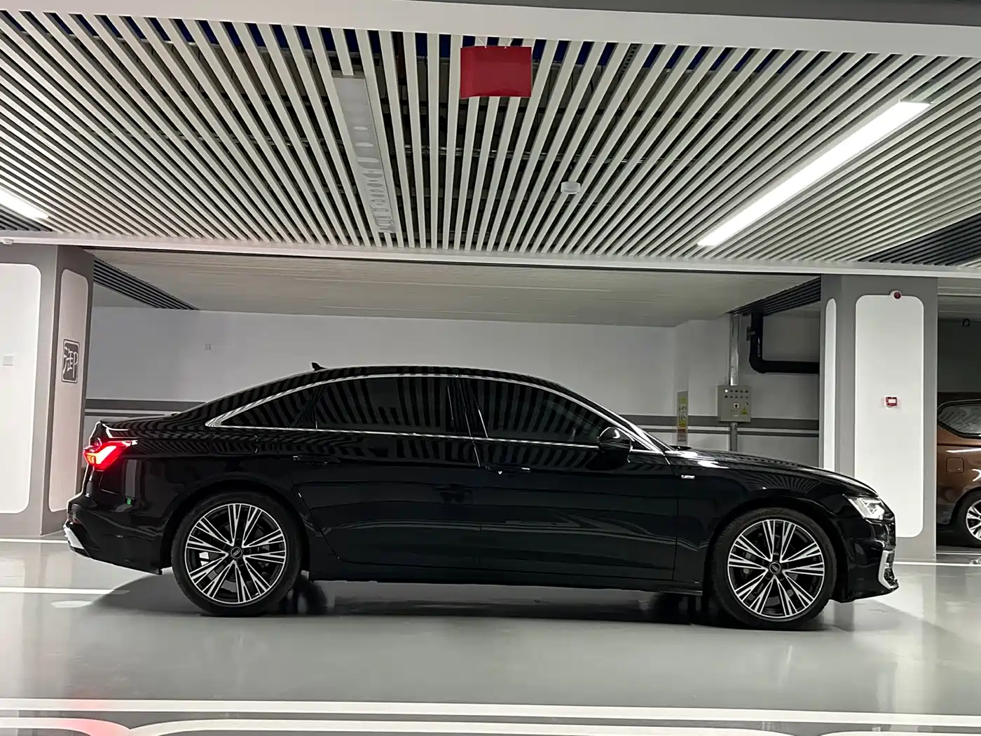 Audi A6L 2025 45 TFSI Premium Sport фото 25