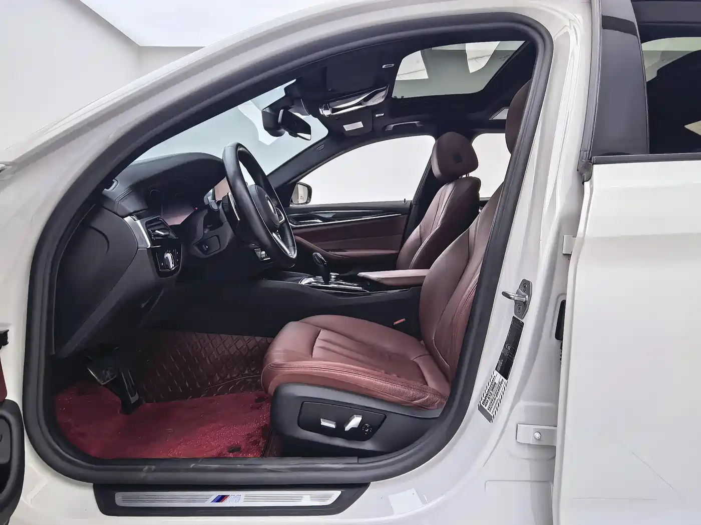 BMW 5 Series 2019 Facelift 530Li Leading M Sport Package фото 20