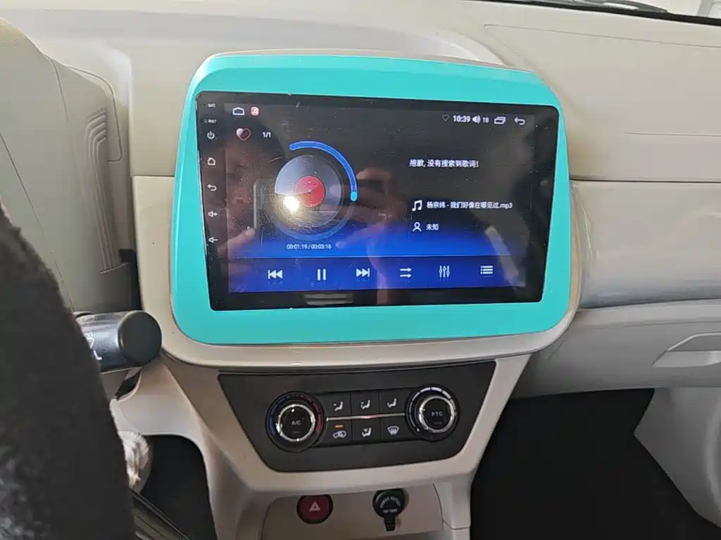 JMCG New Energy Little Kirin 2025 2025 PLUS+ Comfort Model