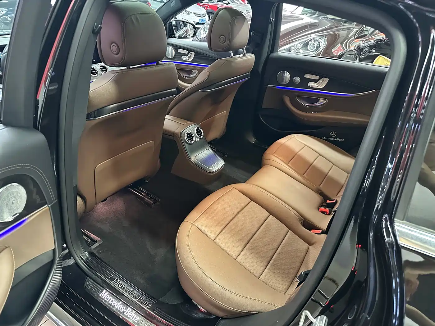 Mercedes-Benz E-Class 2021 E 300 L Sport Luxury Edition фото 17