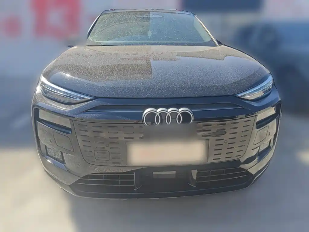 Фото 5 - Audi Q6L e-tron