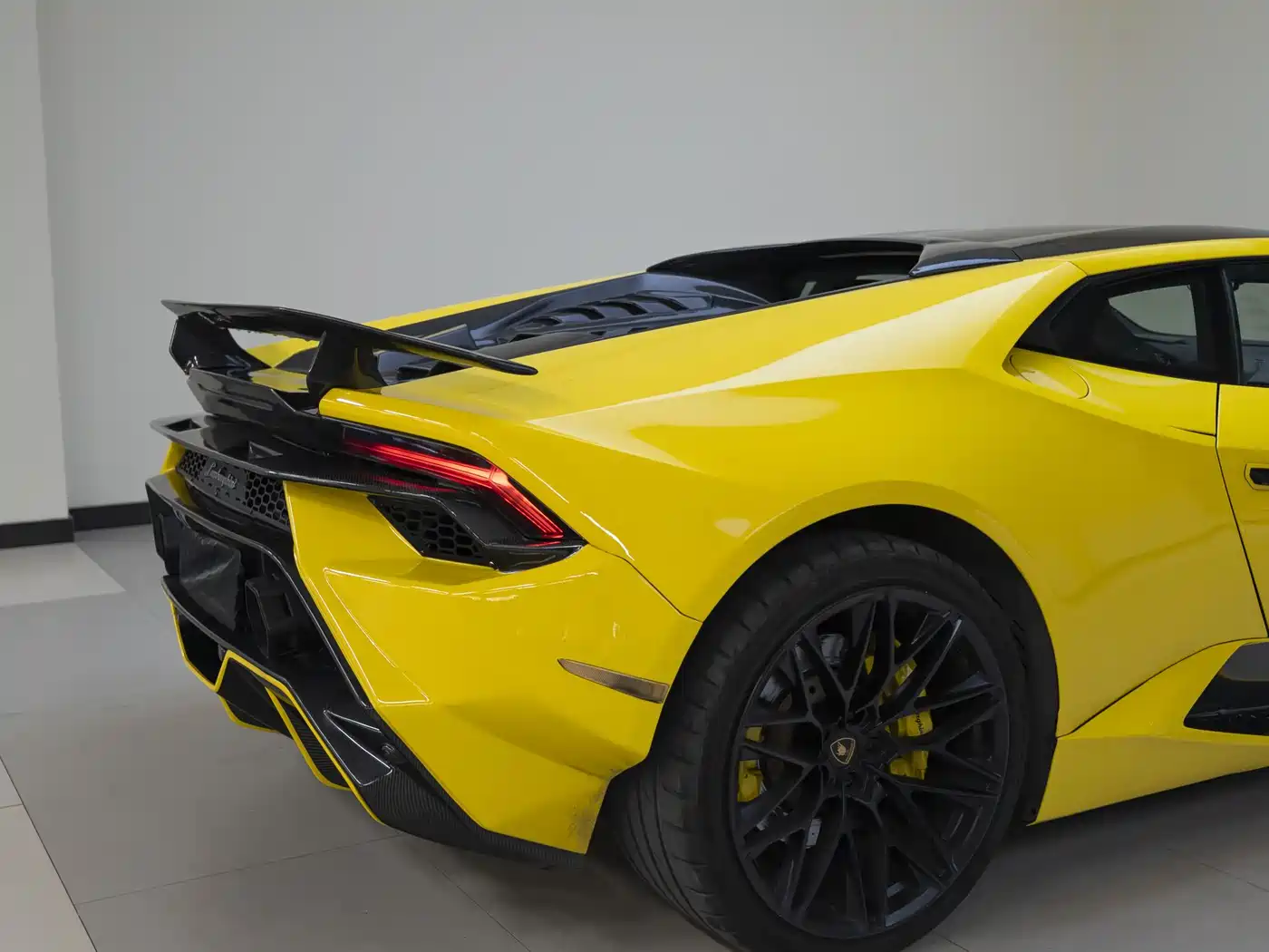 Lamborghini Huracán 2016 Huracán Coupe фото 13