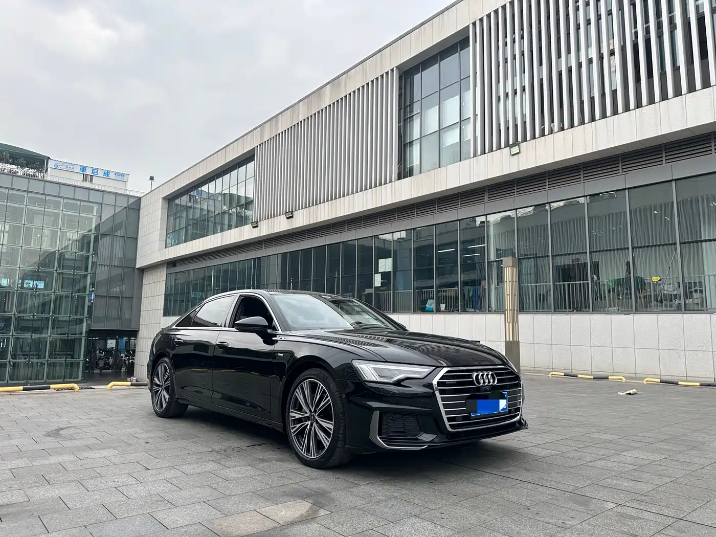 Audi A6L 2022 45 TFSI quattro Premium Dynamic фото 8