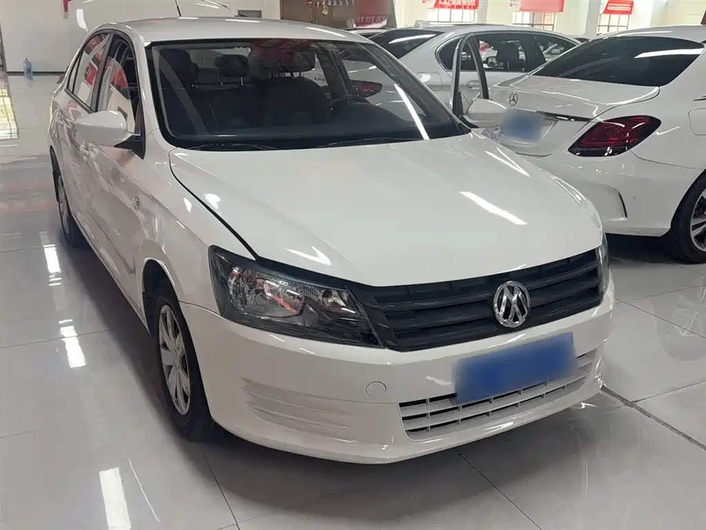 Volkswagen Santana 2015 1.6L Automatic Trend Edition фото 6