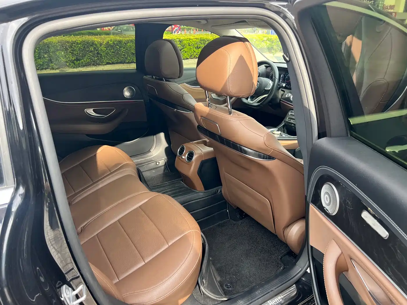 Mercedes-Benz E-Class 2018 E 200 L Sport фото 9