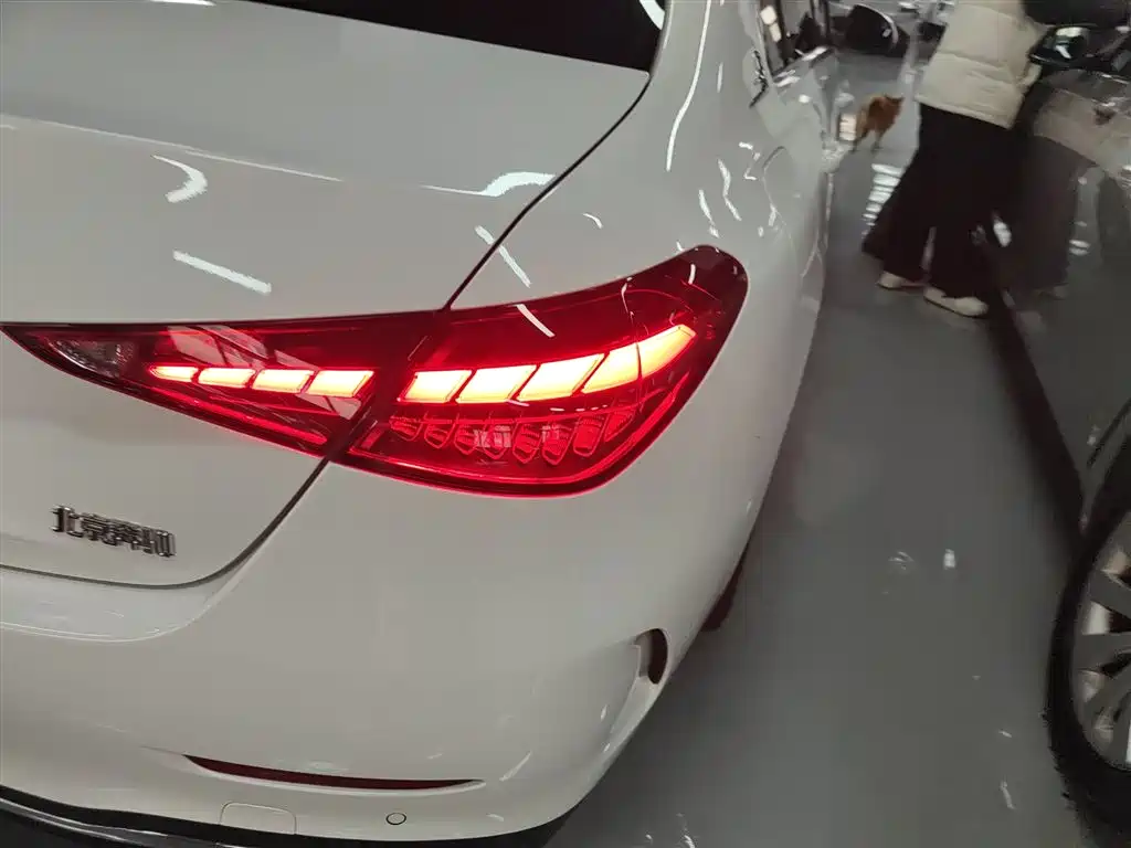 Mercedes-Benz C-Class 2024 Facelift III C 260 L Sport фото 24
