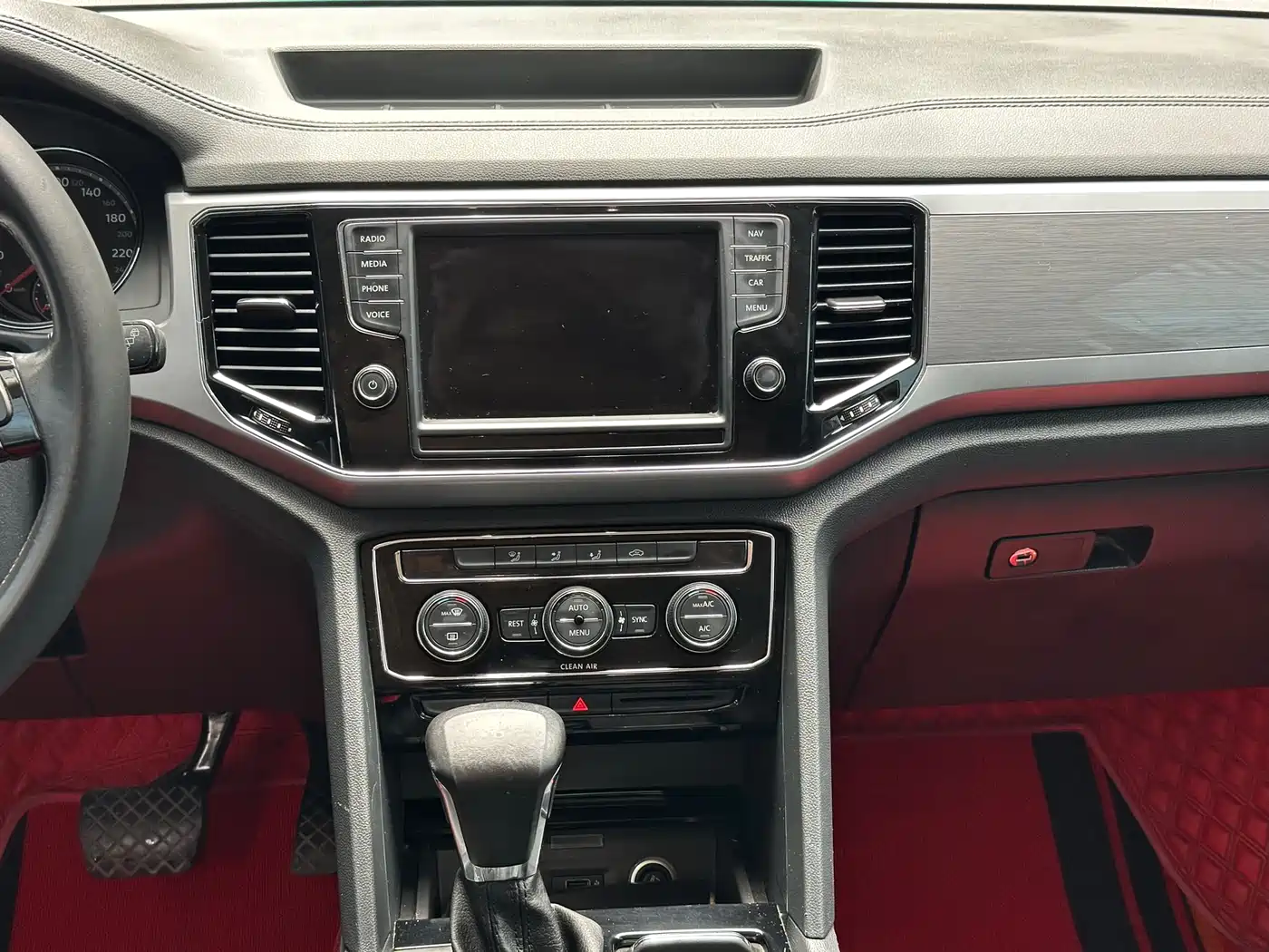 Volkswagen Teramont 2017 330TSI 2WD Comfort Edition фото 14