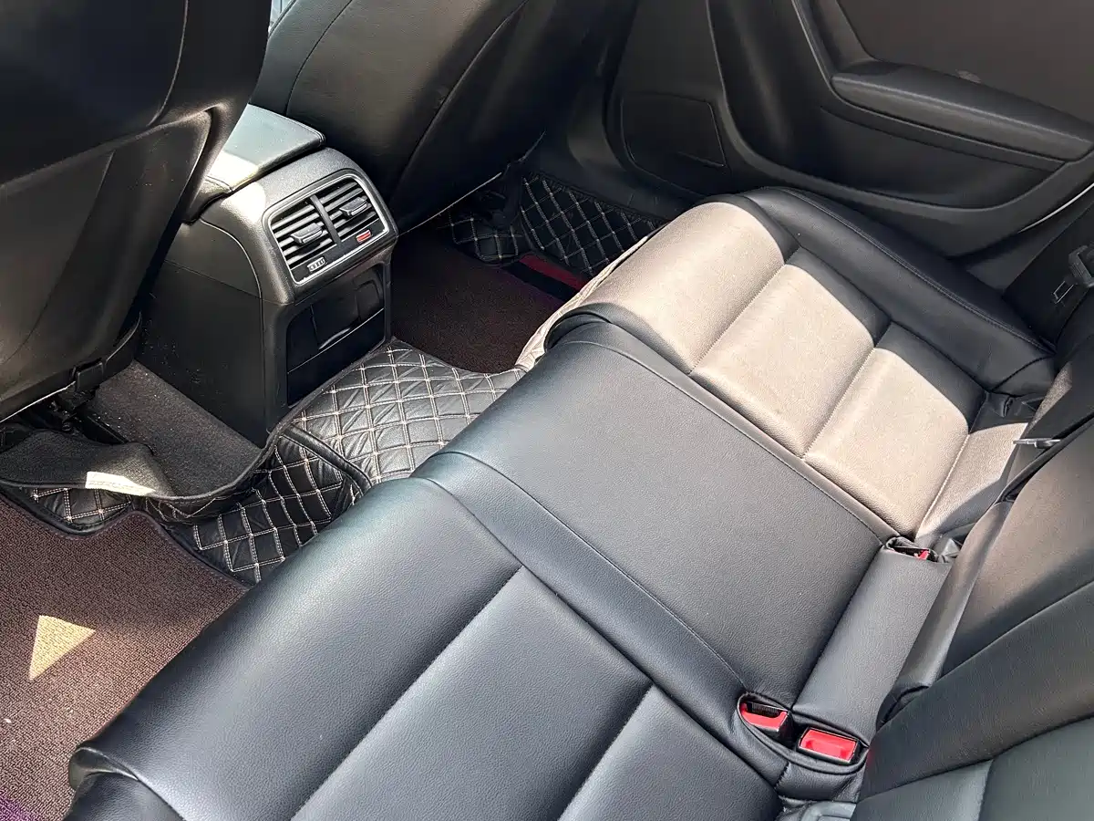 Audi A4L 2016 35 TFSI Collector's Edition Automatic Standard фото 6