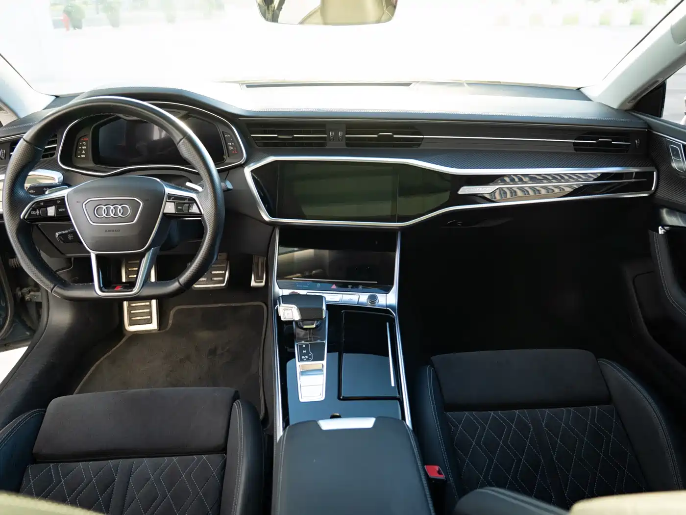 Audi S7 2020 Model 2.9 TFSI quattro фото 12