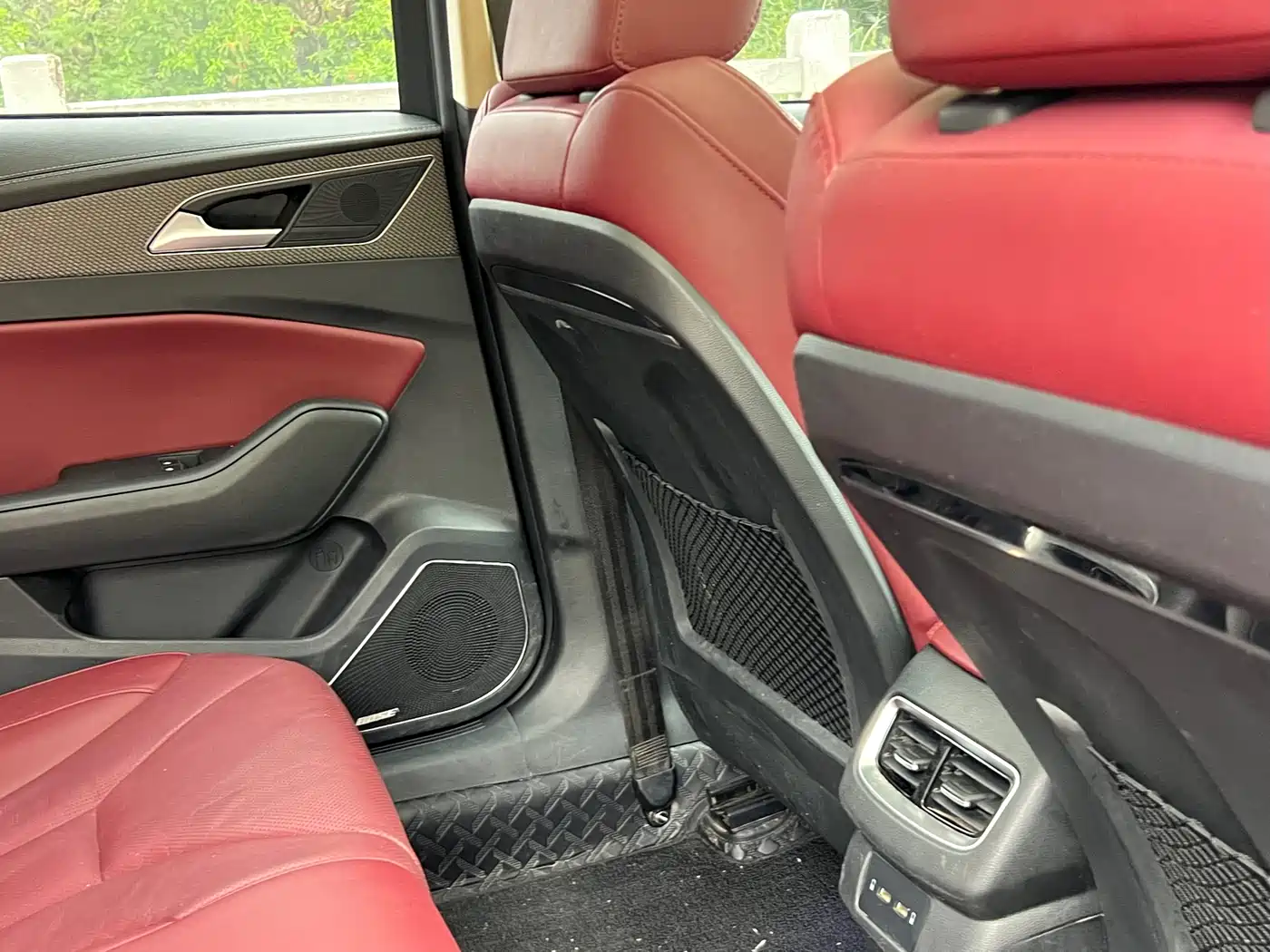 Hongqi H5 2022 Classic 1.8T Auto Smart Connect Flagship Comfort Edition фото 11