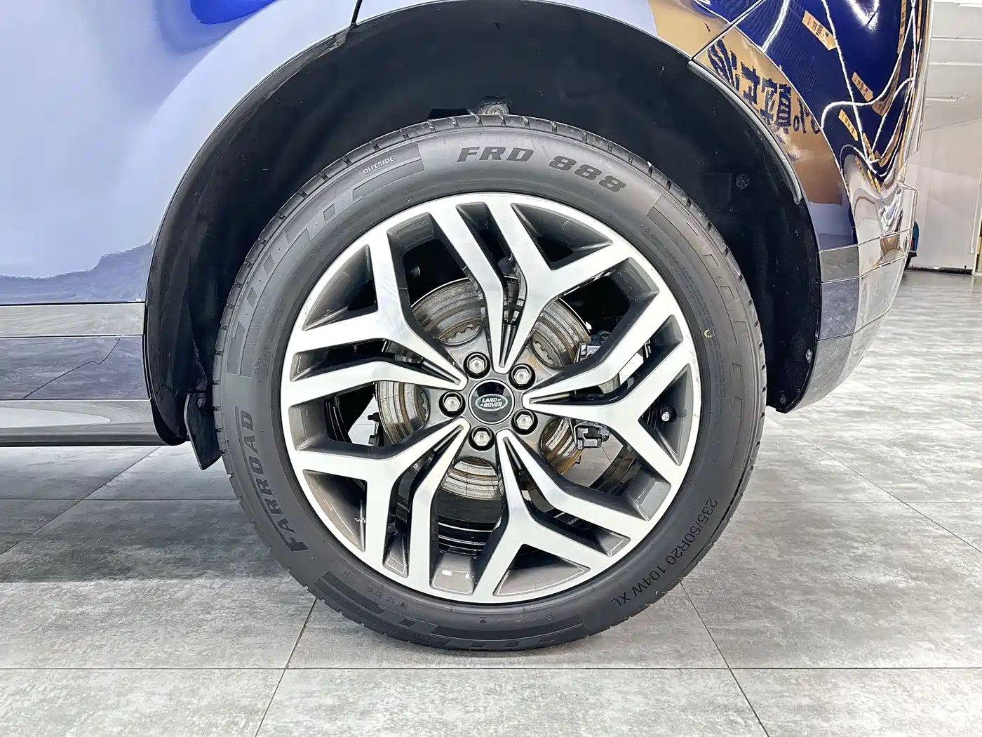 Land Rover Range Rover Evoque 2021 Range Rover Evoque L 249PS R-Dynamic S Performance Edition фото 20