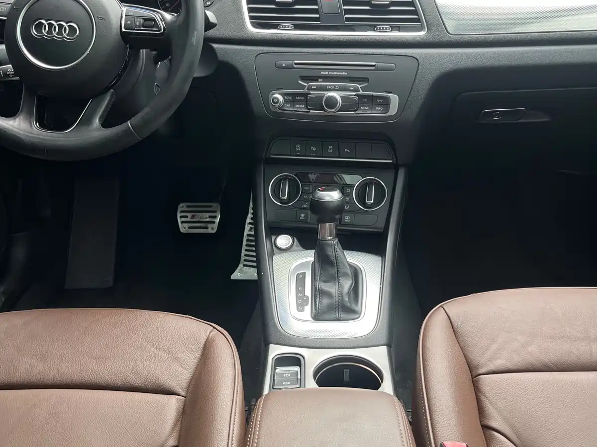 Audi Q3 2016 35 TFSI Fashion фото 11