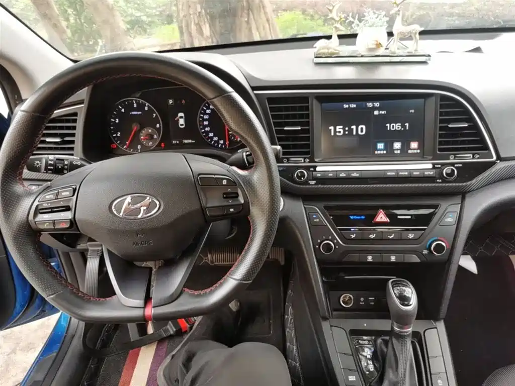 Hyundai Elantra 2018 1.4T DCT Dynamic·Vitality Model фото 10