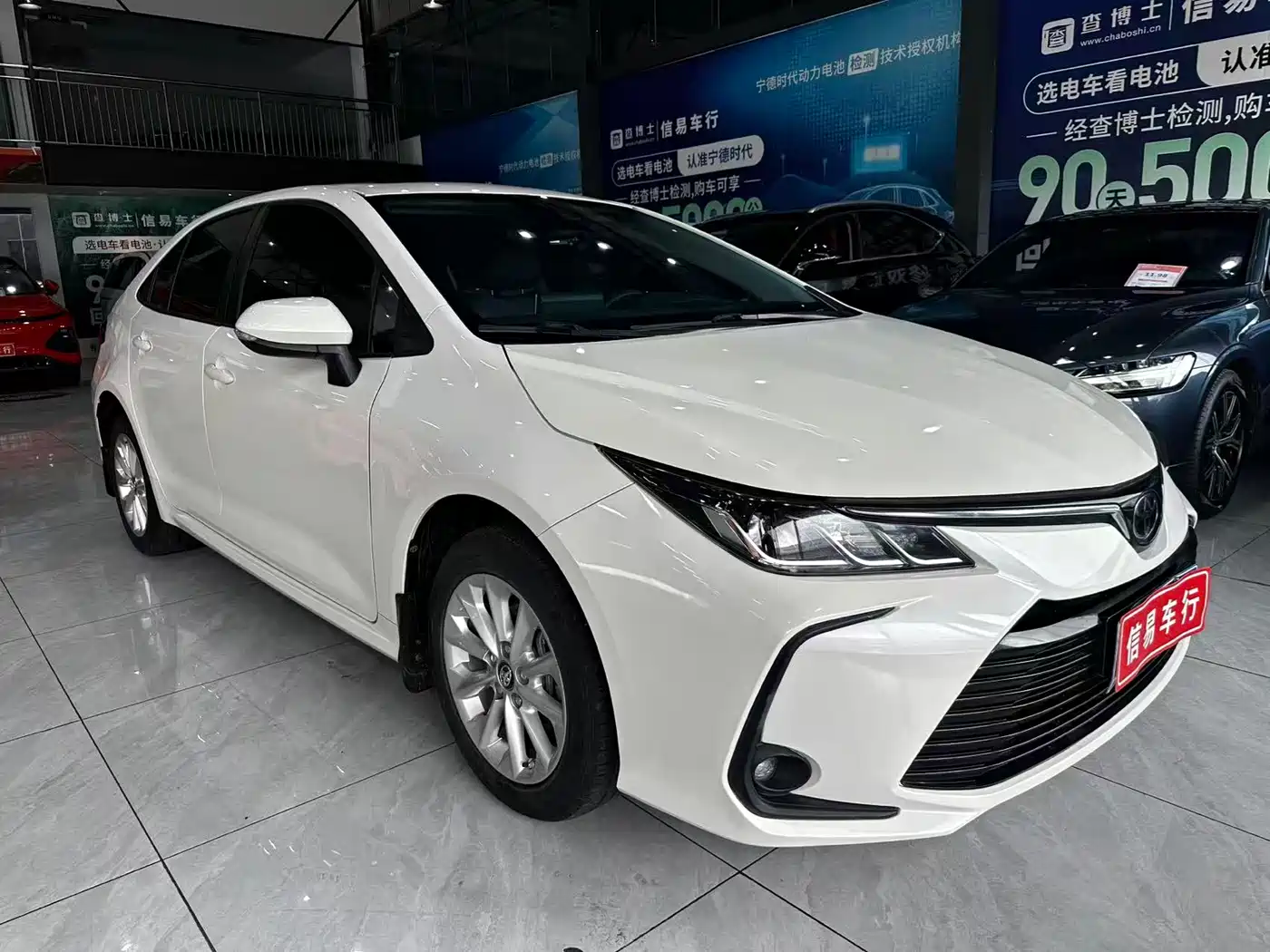 Toyota Corolla 2021 1.2T S-CVT Elite Edition фото 3