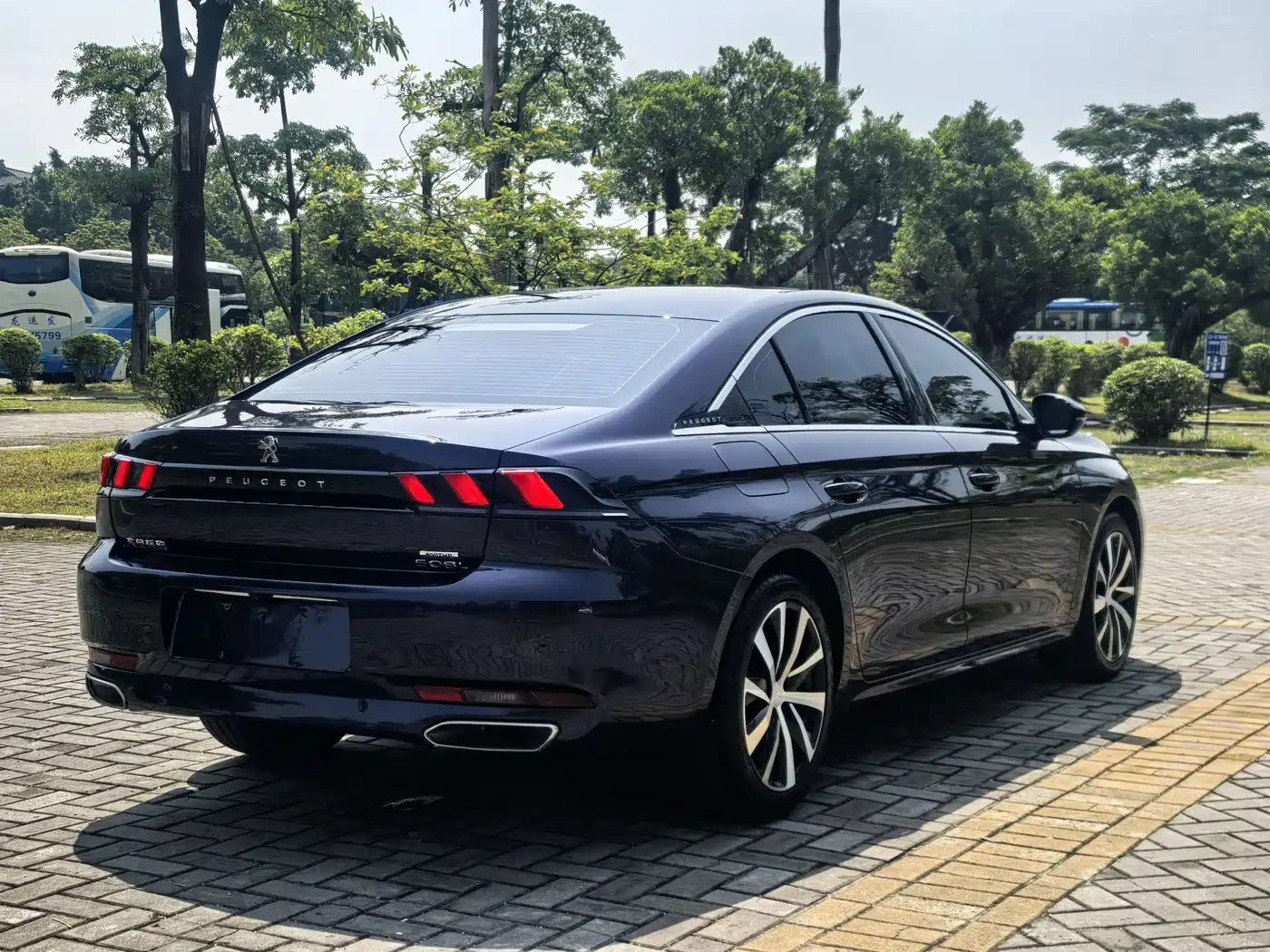 Peugeot 508 2022 508L 400THP PureTech Dynamic Edition фото 6