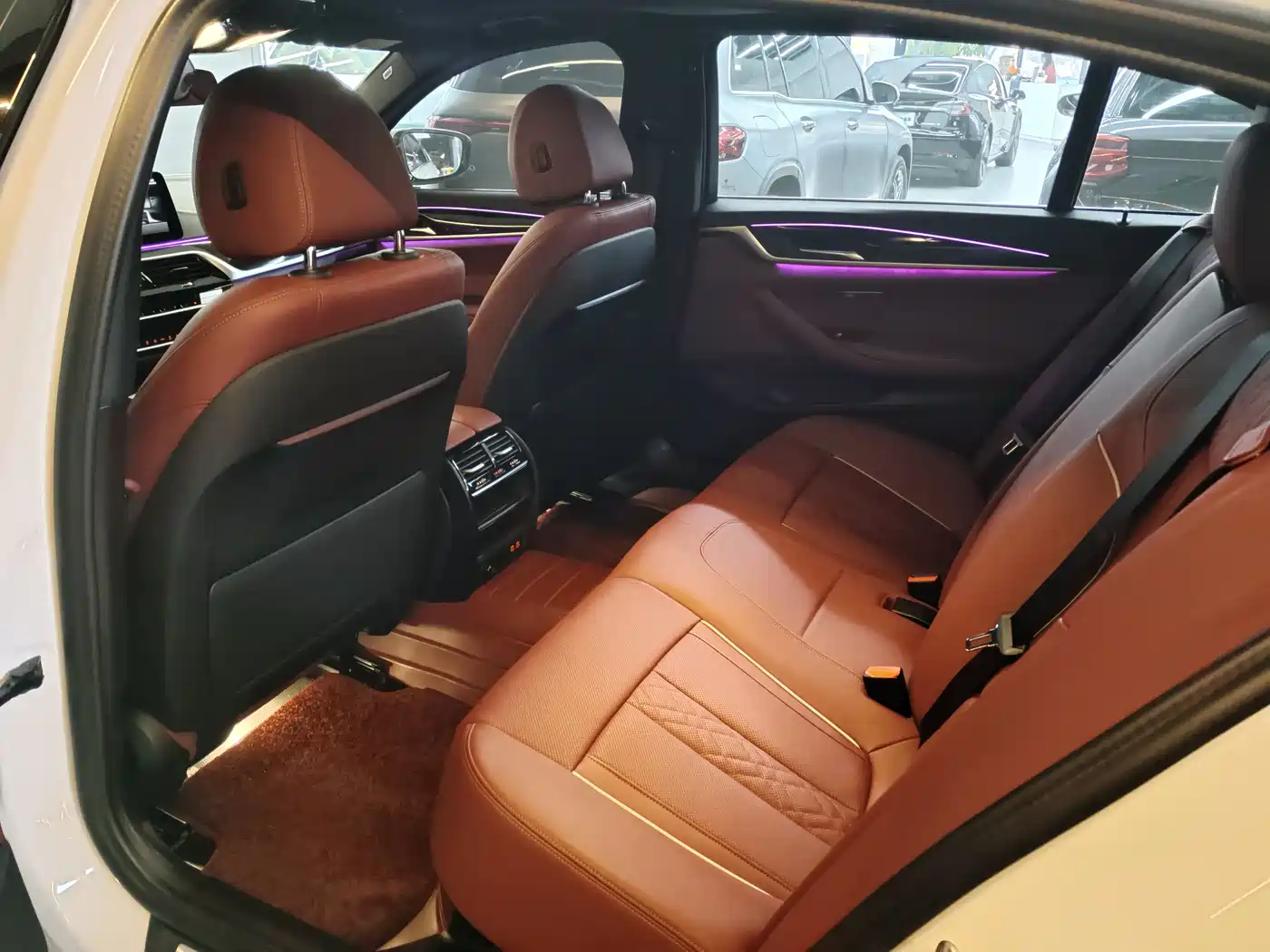 BMW 5 Series 2022 525Li M Sport Package фото 11