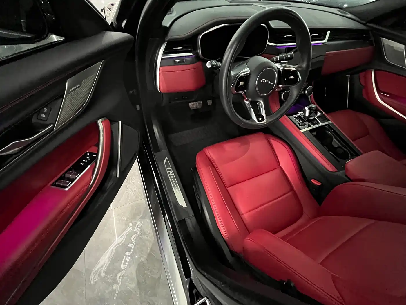 JAGUAR XFL