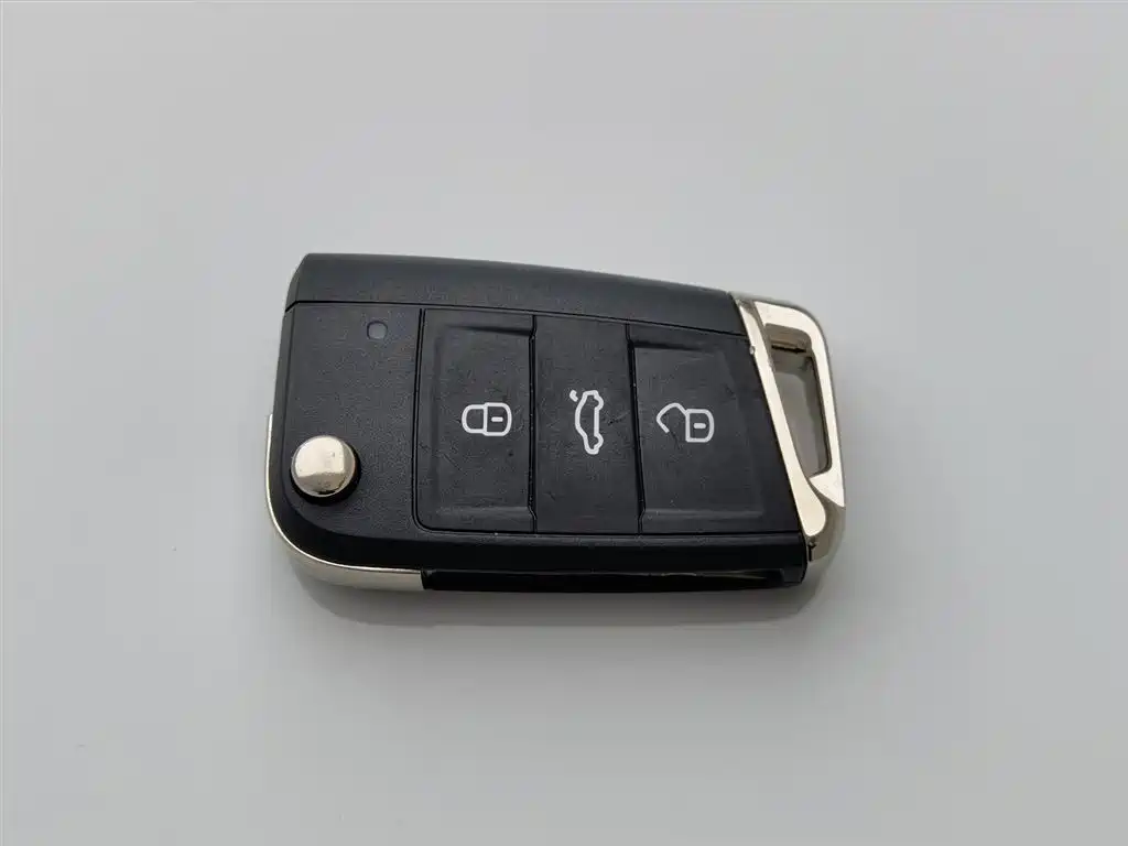 VOLKSWAGEN TUYUE
