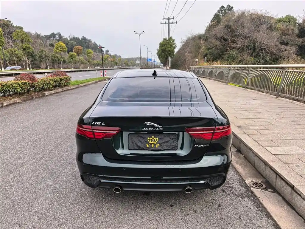 JAGUAR XEL