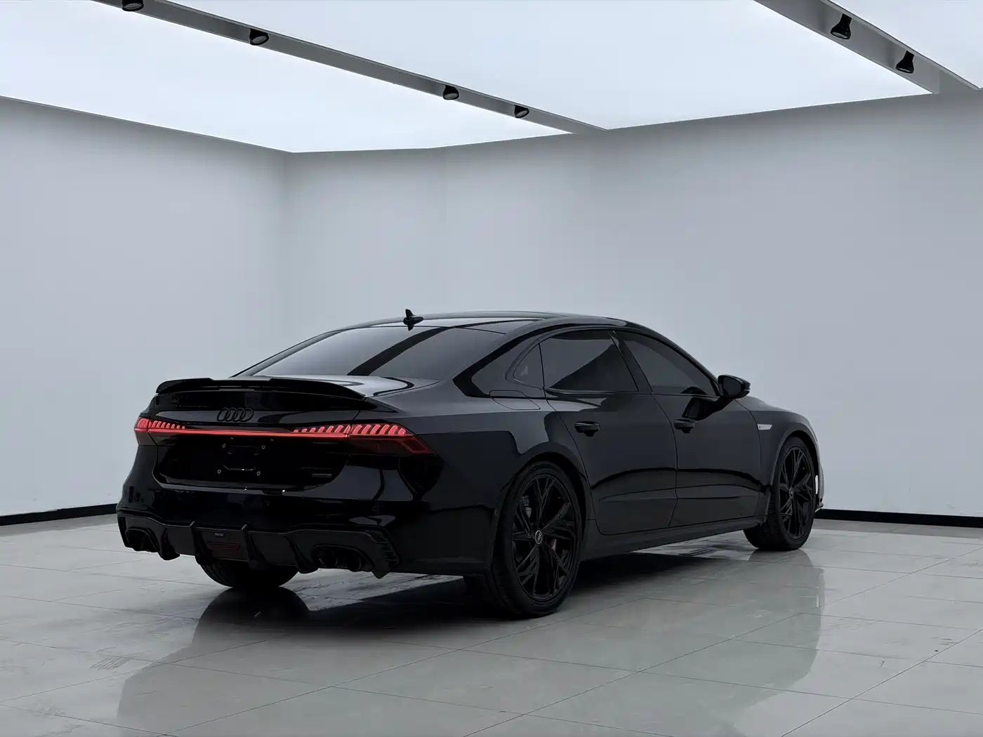 Audi A7L 2022 45 TFSI quattro S-line Black Warrior Edition фото 15