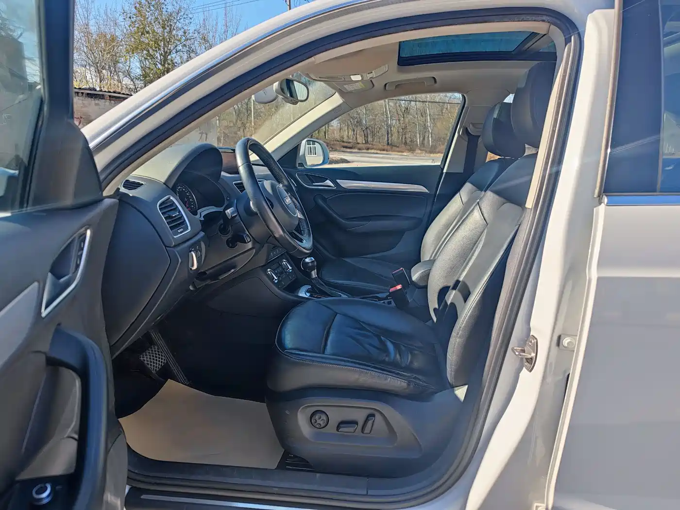Audi Q3 2016 35 TFSI Collector's Edition quattro Premium фото 9