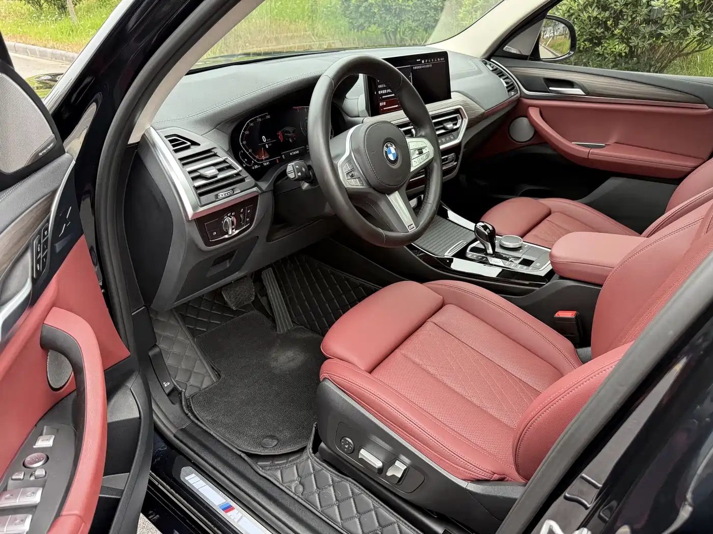 BMW X3 2023 xDrive30i Leading M Night Package фото 7