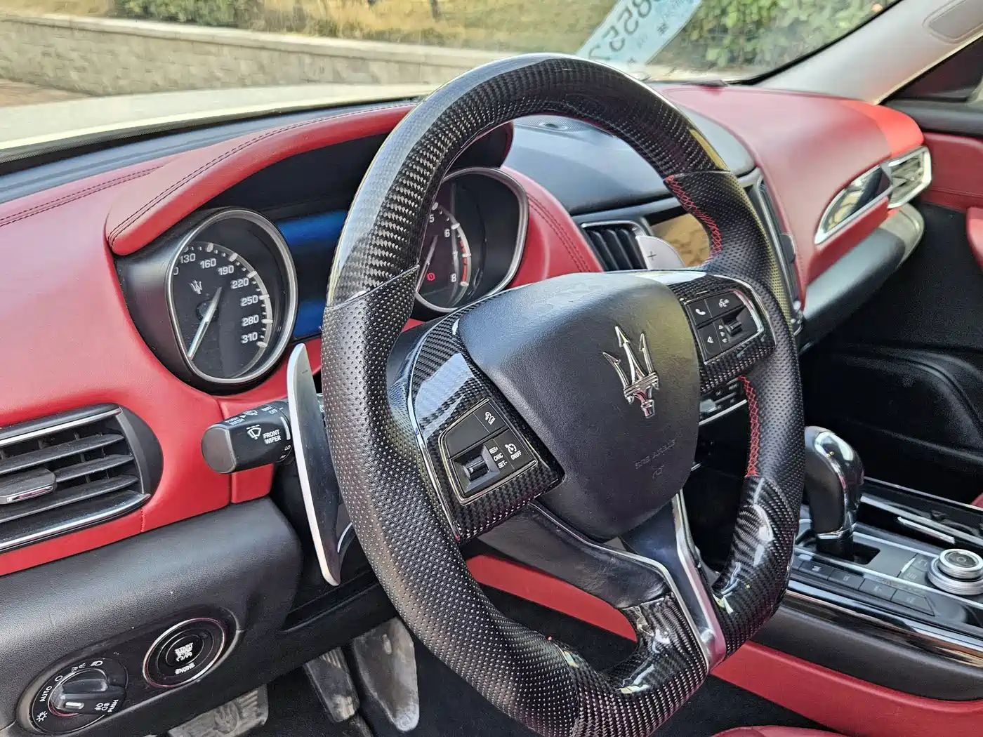 Maserati Levante 2016 3.0T Standard фото 5