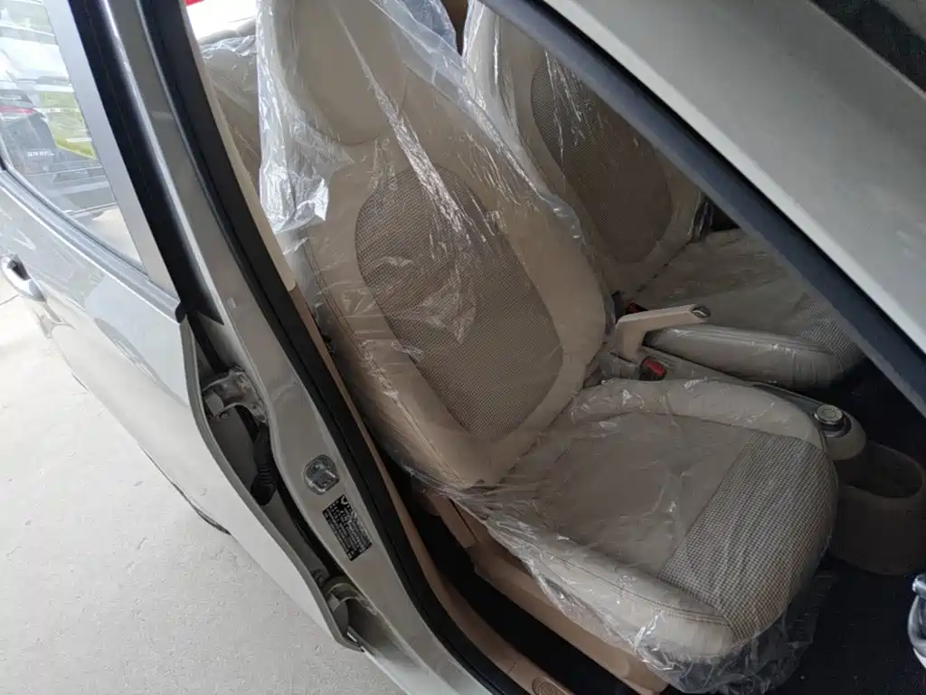 Wuling Motors Hongguang MINIEV 2026 2025 4-Door Advanced