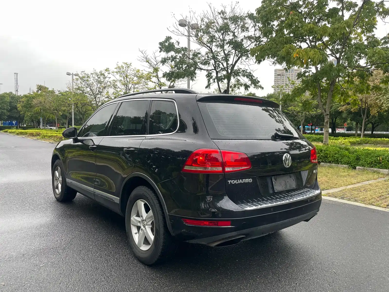 Фото 9 - Volkswagen Touareg