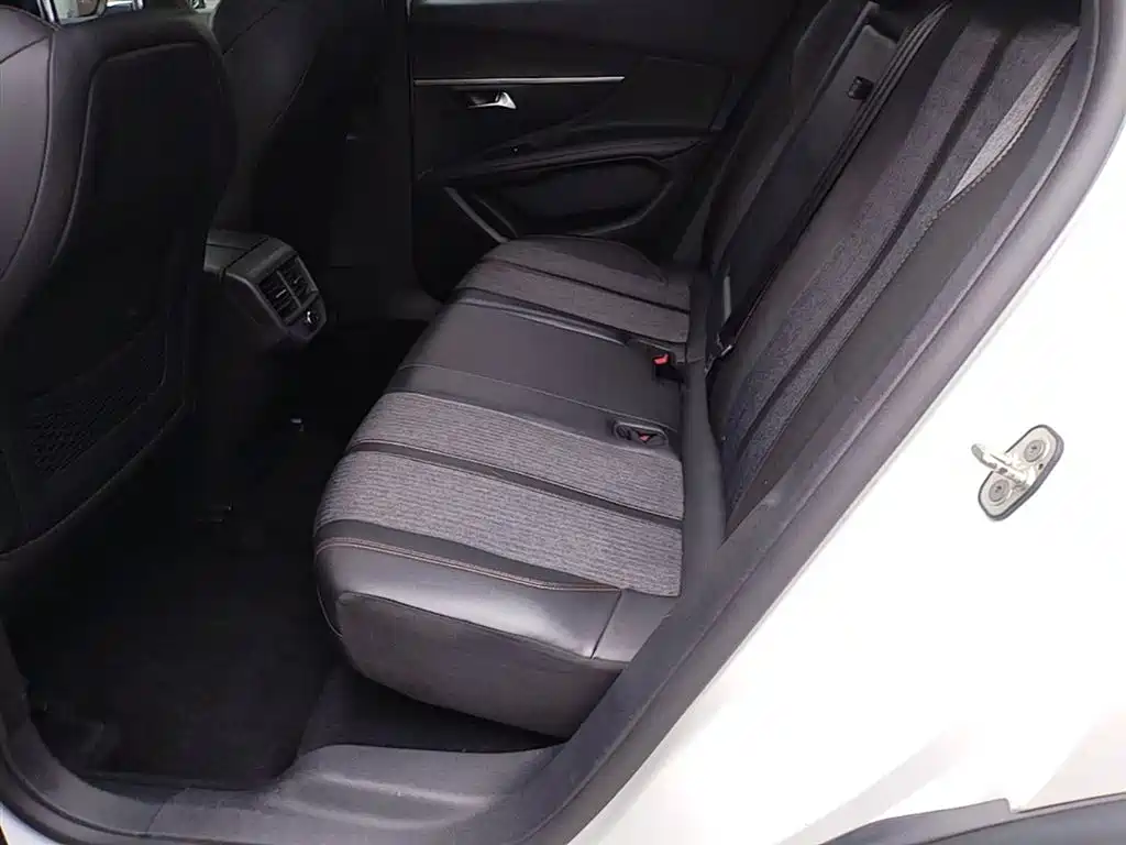 Peugeot 4008 2018 350THP Elite фото 17