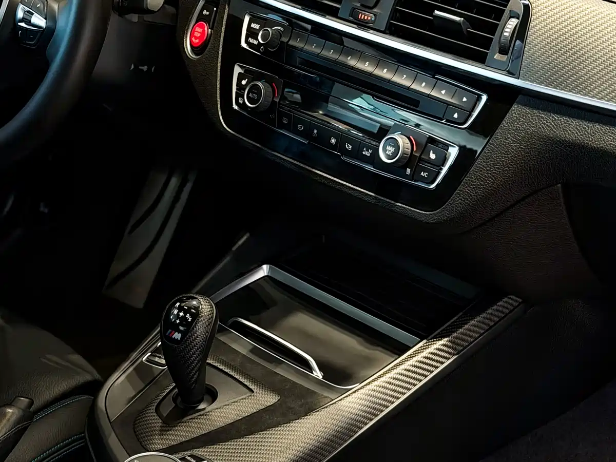 BMW M2 2018 M2 фото 5