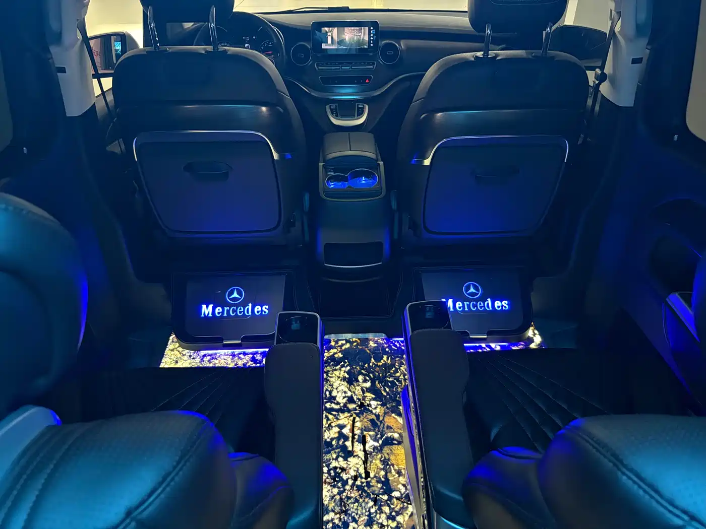 Mercedes-Benz V-Class 2021 V 260 L Long Wheelbase Luxury Edition фото 24