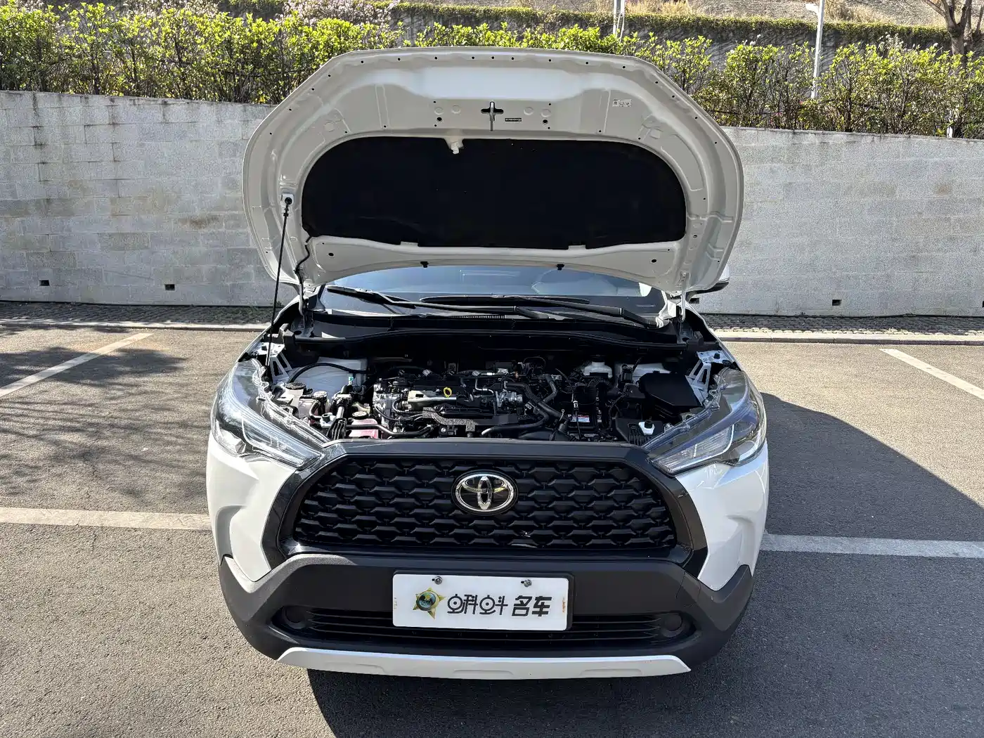 Toyota Corolla Cross 2024 2.0L Smart Hybrid Dual Engine Pioneer Edition фото 16