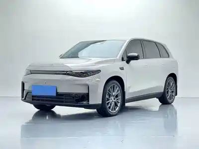 Leapmotor C10