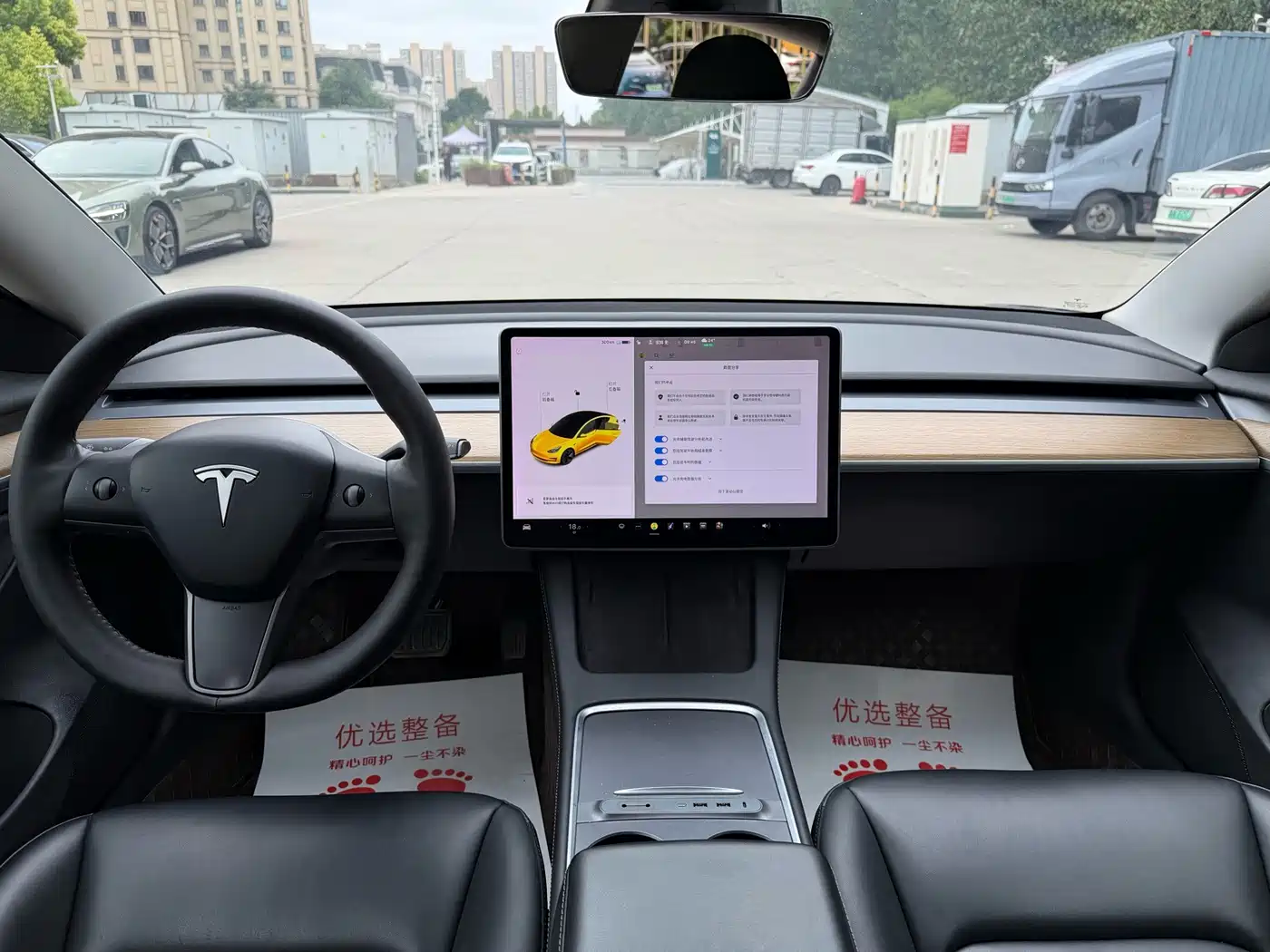 Фото 9 - Tesla Model 3