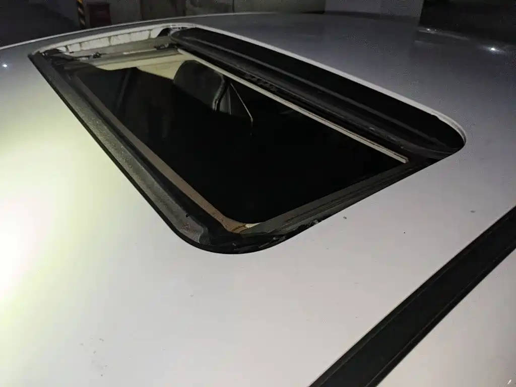 Photo 6 - Geely Emgrand GL