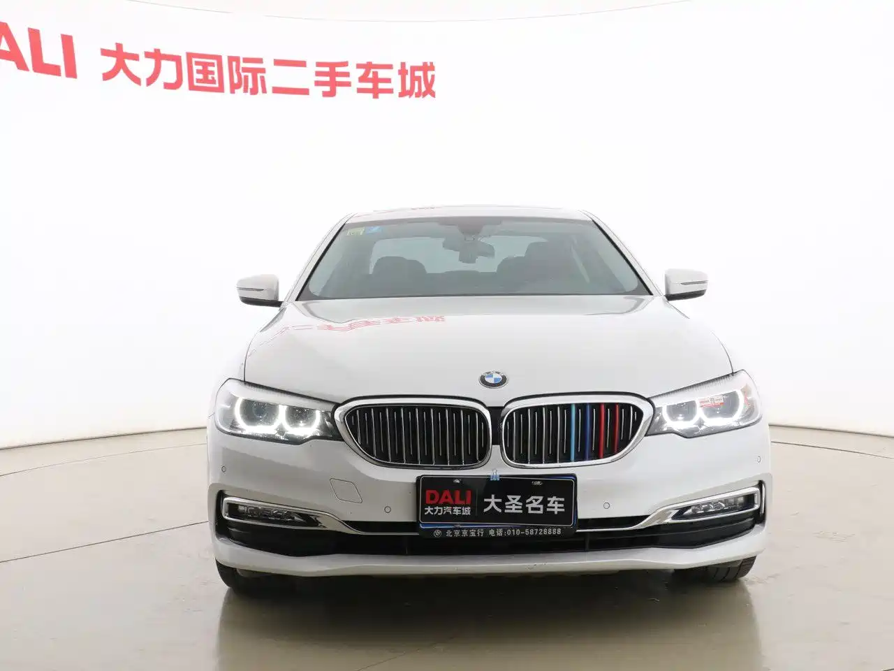 BMW 5 Series 2018 Facelift 530Li xDrive Luxury Package фото 2