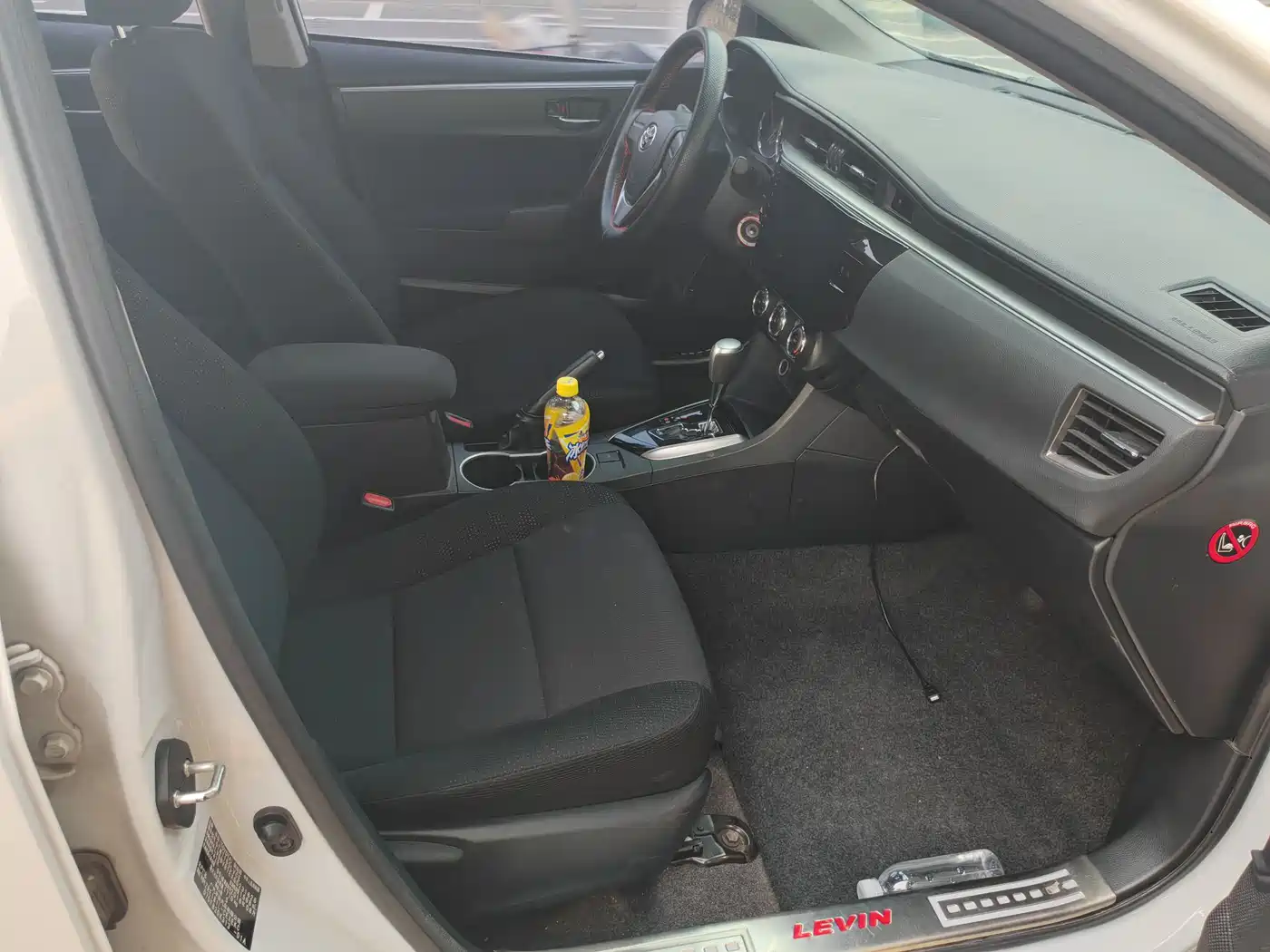Toyota Levin 2016 1.6G CVT Elite Edition фото 8
