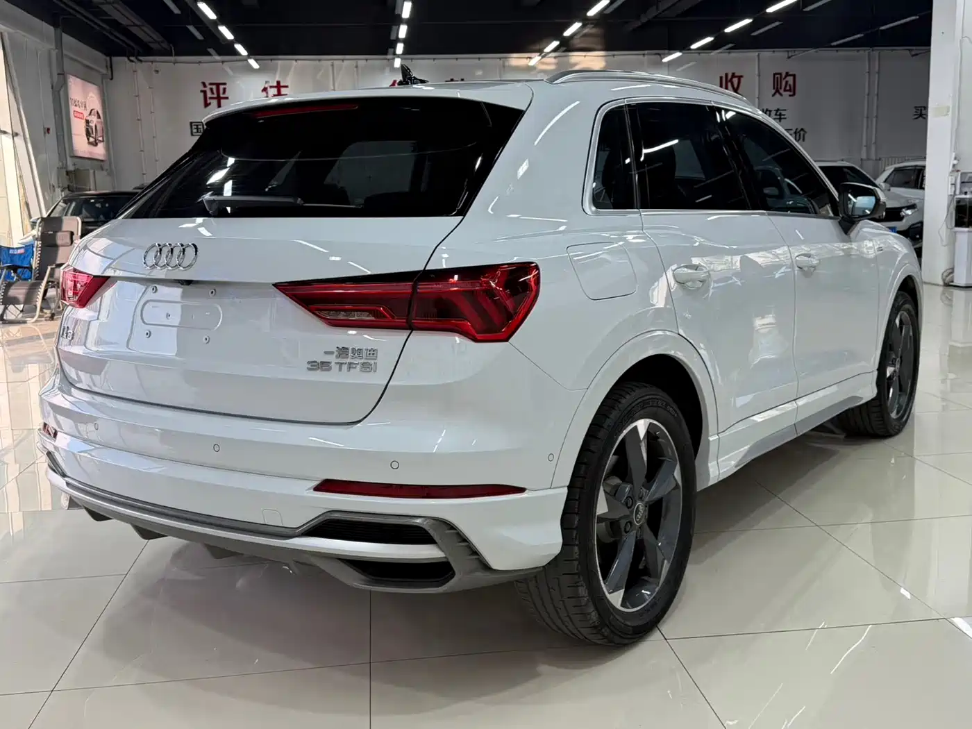 Audi Q3 2023 35 TFSI Fashion Dynamic (1.4T) фото 6